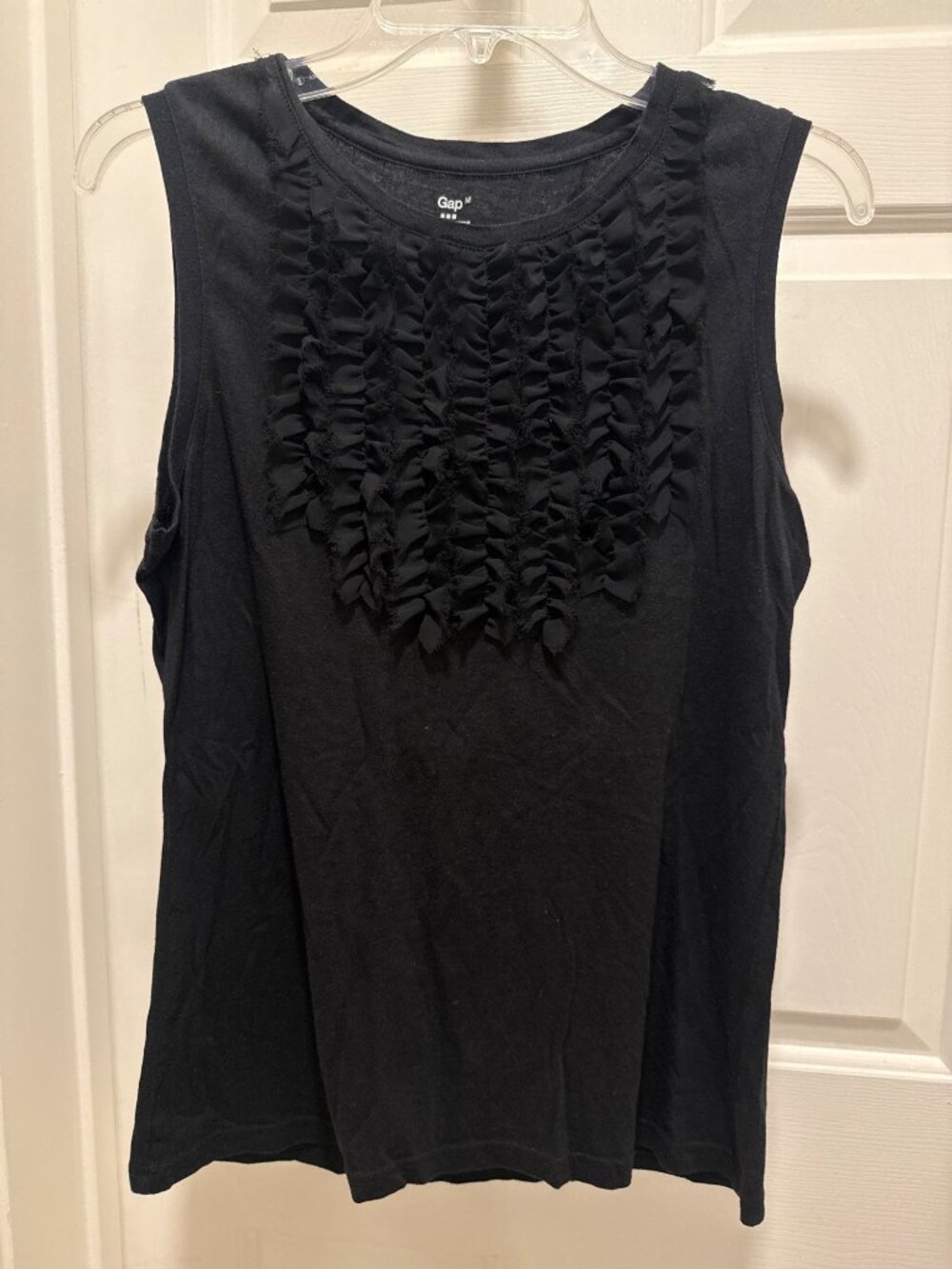 Gap Factory women’s M Medium black tank tuxedo ruffles EUC sleeveless shirt